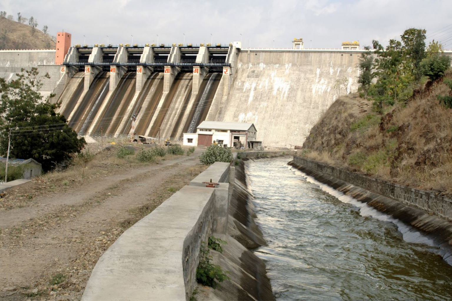 httpsth.bing.comthidR.93375f7eb394a5ff1f48c02e958b164drik=V5qCzY76GXF0g&riu=http4.bp.blogspot.com-IRD6HiJIC8EUiCvwq88WhIAAAAAAAAAAg8mWOKY1lnIQs1600Chandrapur_Jatpura_ (14)